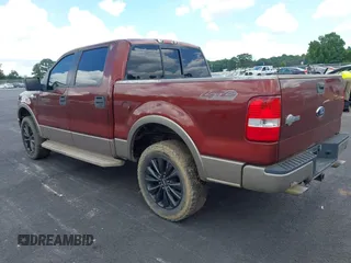 2006 Ford F-150 XLT с VIN 1FTPW14596KB92542, выставлен на аукционе IAAI как лот 42634344 с пробегом Не указан миль и . История ставок и продаж доступна на DreamBid. Изображение 3.