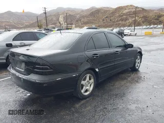 2005 Mercedes-Benz C 240 with VIN WDBRF61J25A790966, listed as a IAAI auction lot 41506319 with 190,131 mi miles and . Bid and sale history available at DreamBid. Image 4.