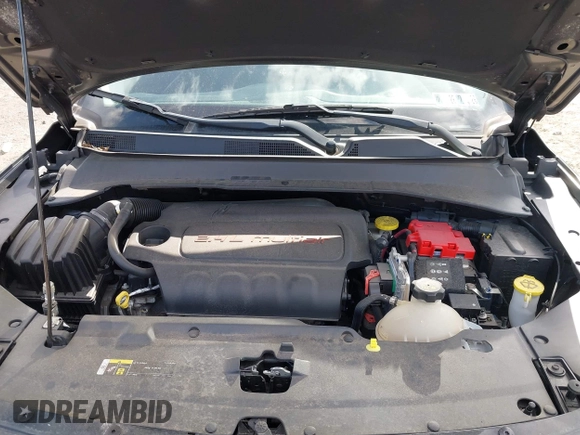 2019 Jeep Compass Latitude z VIN 3C4NJDBB3KT849487, wystawiony jako IAAI lot #41996602 z przebiegiem 45 138 mil mil oraz . Historia ofert i sprzedaży dostępna na DreamBid. Obrazek 10.