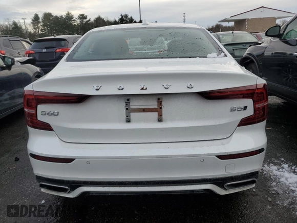 2022 Volvo S60 Momentum with VIN 7JRL12TZ6NG174137, listed as a Copart auction lot 41787794 with 3,496 mi miles. Bid and sale history available at carsss.com. Image 6.