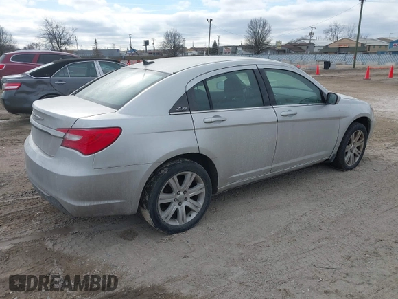 2012 Chrysler 200 Touring with VIN 1C3CCBBB7CN101868, listed as a IAAI auction lot 41502180 with 185,945 mi miles. Bid and sale history available at carsss.com. Image 4.