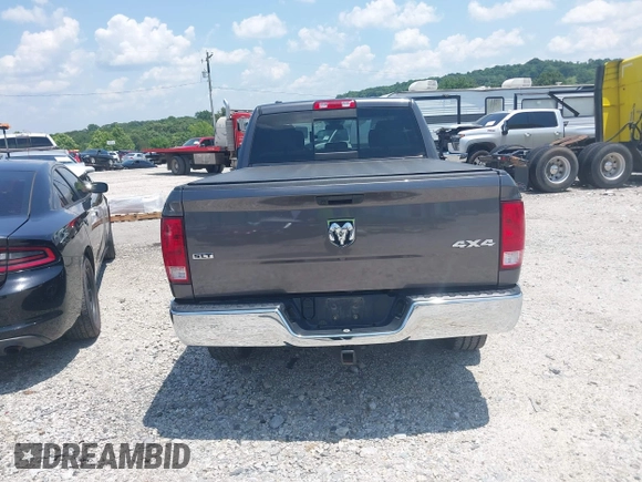 2019 Ram 1500 Big Horn z VIN 1C6RR7TT4KS516856, wystawiony jako IAAI lot #42479156 z przebiegiem 140 579 mil mil oraz . Historia ofert i sprzedaży dostępna na DreamBid. Obrazek 16.