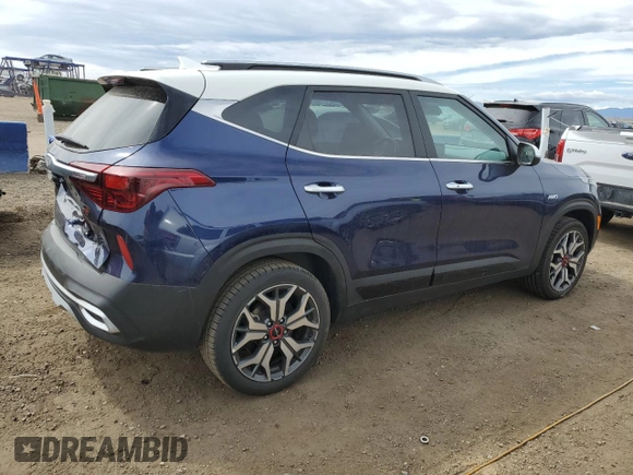2022 Kia Seltos SX with VIN KNDETCA27N7268234, listed as a Copart auction lot 50480095 with 43,950 mi miles and Salvage title. Bid and sale history available at DreamBid. Image 3.