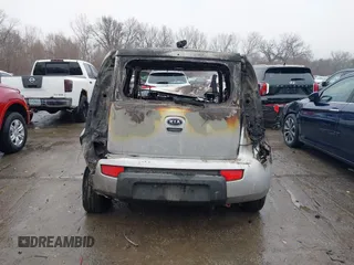 2011 Kia Soul with VIN KNDJT2A14B7284256, listed as a IAAI auction lot 41447588 with 1 mi miles. Bid and sale history available at carsss.com. Image 15.