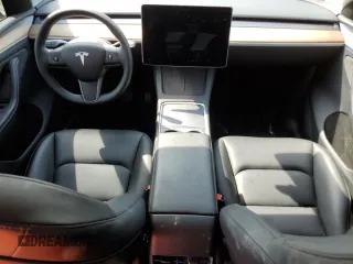 2024 Tesla Model Y Long Range z VIN 7SAYGDEE3RA234223, wystawiony jako Copart lot #51784185 z przebiegiem 24 257 mil mil oraz Szkoda całkowita • Salvage title. Historia ofert i sprzedaży dostępna na DreamBid. Obrazek 8.