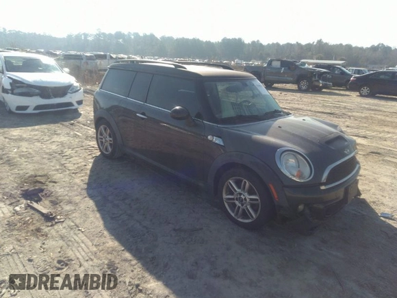 2012 MINI Clubman S z VIN WMWZG3C58CTY38353, wystawiony jako IAAI lot #41660347 z przebiegiem 134 095 mil mil oraz . Historia ofert i sprzedaży dostępna na DreamBid. Obrazek 1.