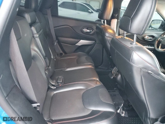 2018 Jeep Cherokee Trailhawk with VIN 1C4PJMBX2JD551263, listed as a Copart auction lot 87915375 with 100,543 mi miles and Salvage Title. Bid and sale history available at carsss.com. Image 11.