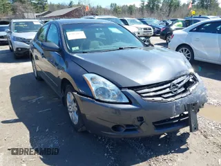 2012 Nissan Altima S z VIN 1N4AL2APXCN483464, wystawiony jako IAAI lot #42022825 z przebiegiem 129 353 mil mil oraz . Historia ofert i sprzedaży dostępna na DreamBid. Obrazek 1.