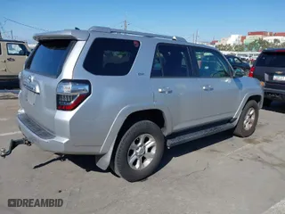 2015 Toyota 4Runner Limited with VIN JTEBU5JR3F5234714, listed as a IAAI auction lot 41862423 with 146,790 mi miles. Bid and sale history available at carsss.com. Image 4.
