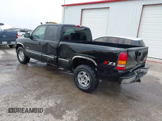 2000 Chevrolet Silverado 1500 LT with VIN 1GCEK19T9YE419272, listed as a IAAI auction lot 42068056 with 306,066 mi miles and . Bid and sale history available at DreamBid. Image 3.