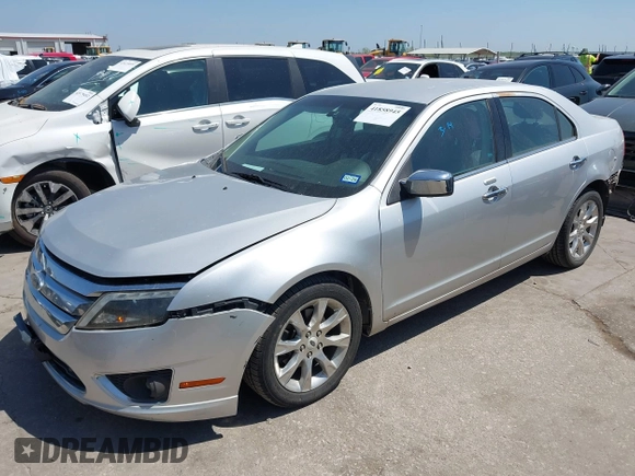 2011 Ford Fusion SEL with VIN 3FAHP0JA2BR253318, listed as a IAAI auction lot 41858945 with 178,710 mi miles. Bid and sale history available at carsss.com. Image 2.