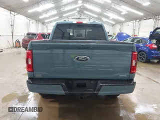 2023 Ford F-150 XL z VIN 1FTFW1E80PKG11643, wystawiony jako IAAI lot #42567764 z przebiegiem 6 448 mil mil oraz . Historia ofert i sprzedaży dostępna na DreamBid. Obrazek 17.