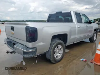 2018 Chevrolet Silverado 1500 LT with VIN 1GCRCREC4JZ152687, listed as a Copart auction lot 56694055 with 116,397 mi miles and Clean Title. Bid and sale history available at DreamBid. Image 3.