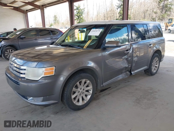 2009 Ford Flex SEL with VIN 2FMEK62C09BA50317, listed as a IAAI auction lot 41819275 with 171,813 mi miles. Bid and sale history available at carsss.com. Image 17.