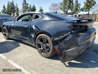 2019 Chevrolet Camaro 2SS with VIN 1G1FH1R78K0105941, listed as a Copart auction lot 50090325 with 106,055 mi miles and Salvage Title. Bid and sale history available at carsss.com. Image 2.