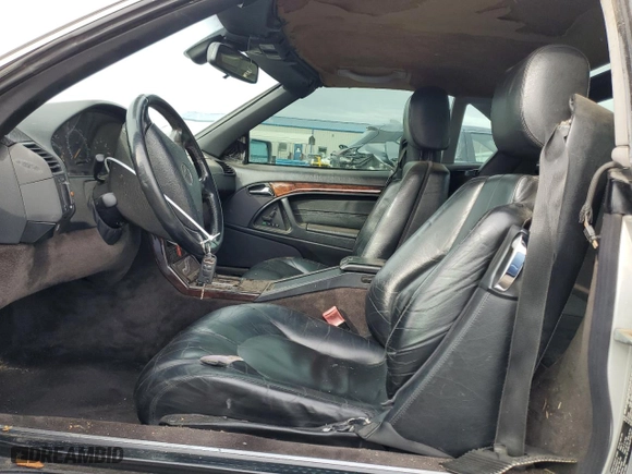 2000 Mercedes-Benz SL-Class with VIN WDBFA68F5YF189917, listed as a Copart auction lot 80144894 with 145,414 mi miles and Salvage Title. Bid and sale history available at carsss.com. Image 7.