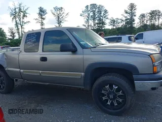 2003 Chevrolet Silverado 1500 LS с VIN 1GCEK19T53E154861, выставлен на аукционе IAAI как лот 42319205 с пробегом 289 893 миль миль и . История ставок и продаж доступна на DreamBid. Изображение 13.