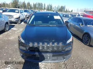 2018 Jeep Cherokee Latitude with VIN 1C4PJLCX9JD612018, listed as a IAAI auction lot 41526139 with 68,748 mi miles and . Bid and sale history available at DreamBid. Image 13.