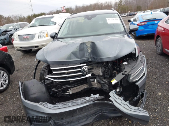 2024 Volkswagen Tiguan S with VIN 3VVRB7AX0RM001960, listed as a IAAI auction lot 41362304 with 16,655 mi miles and . Bid and sale history available at DreamBid. Image 12.