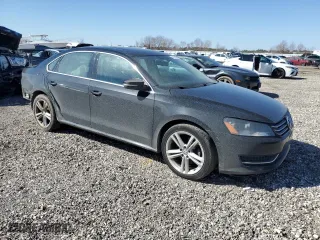 2014 Volkswagen Passat SE w/Sunroof with VIN 1VWBS7A35EC100618, listed as a Copart auction lot 41745275 with 130,243 mi miles and Salvage Title. Bid and sale history available at carsss.com. Image 4.