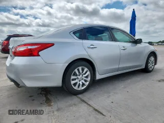 2016 Nissan Altima S with VIN 1N4AL3AP1GN347655, listed as a Copart auction lot 62834255 with 211,743 mi miles and Clean title. Bid and sale history available at DreamBid. Image 3.