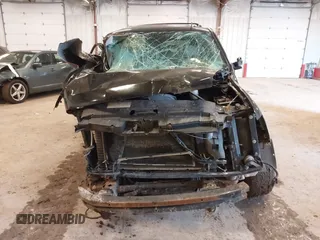 2010 Chevrolet Tahoe LT z VIN 1GNUKBE04AR231293, wystawiony jako IAAI lot #41742745 z przebiegiem Nie podano mil oraz . Historia ofert i sprzedaży dostępna na DreamBid. Obrazek 6.