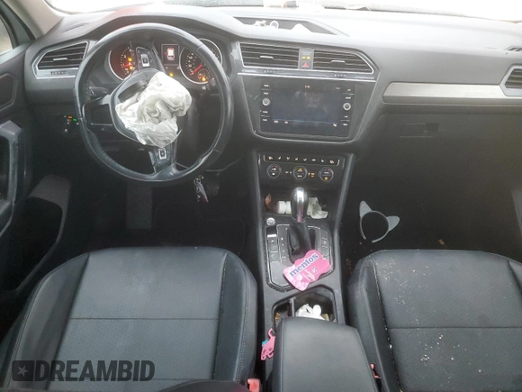 2019 Volkswagen Tiguan SE with VIN 3VV3B7AX4KM027487, listed as a Copart auction lot 84327454 with 70,227 mi miles and Salvage Title. Bid and sale history available at DreamBid. Image 8.