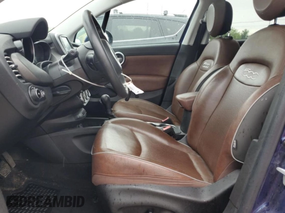 2016 FIAT 500X Trekking Plus z VIN ZFBCFYET6GP382066, wystawiony jako Copart lot #56131085 z przebiegiem 151 221 mil mil oraz Szkoda całkowita • Salvage title. Historia ofert i sprzedaży dostępna na DreamBid. Obrazek 7.