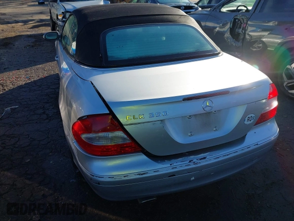 2006 Mercedes-Benz CLK 3.5L with VIN WDBTK56G86T056279, listed as a IAAI auction lot 41146020 with 172,221 mi miles. Bid and sale history available at carsss.com. Image 6.