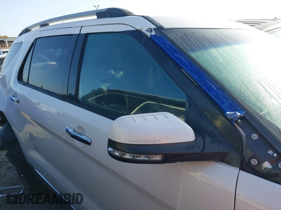 2015 Ford Explorer Limited z VIN 1FM5K7F87FGC65631, wystawiony jako IAAI lot #41465348 z przebiegiem Nie podano mil oraz . Historia ofert i sprzedaży dostępna na DreamBid. Obrazek 13.