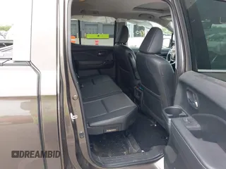 2020 Honda Ridgeline RTL-E with VIN 5FPYK3F78LB001882, listed as a IAAI auction lot 42352980 with 63,278 mi miles and . Bid and sale history available at DreamBid. Image 8.