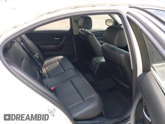 2011 BMW 3 Series 328i xDrive with VIN WBAPK7C58BA820717, listed as a IAAI auction lot 42080003 with 213,034 mi miles. Bid and sale history available at carsss.com. Image 8.