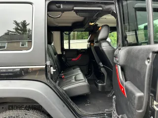 2015 Jeep Wrangler Unlimited Rubicon z VIN 1C4BJWFG2FL541572, wystawiony jako Copart lot #61723875 z przebiegiem 163 169 mil mil oraz Czysty tytuł • Clean title. Historia ofert i sprzedaży dostępna na DreamBid. Obrazek 9.