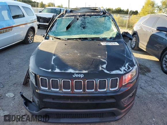 2019 Jeep Compass Altitude with VIN 3C4NJCBB4KT685886, listed as a Copart auction lot 74111314 with 24,455 mi miles and Salvage Title. Bid and sale history available at carsss.com. Image 5.