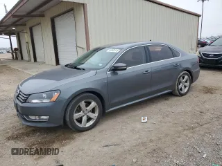 2015 Volkswagen Passat Limited Edition with VIN 1VWAS7A33FC098252, listed as a Copart auction lot 44943175 with 177,183 mi miles and Salvage title. Bid and sale history available at DreamBid. Image 1.