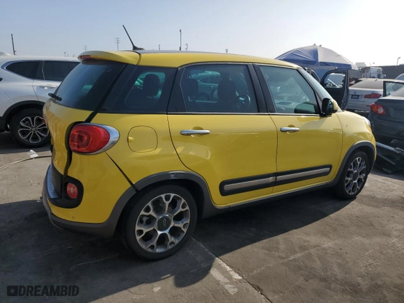 2014 FIAT 500L Trekking with VIN ZFBCFADH2EZ010973, listed as a Copart auction lot 85770304 with 66,861 mi miles and Salvage Title. Bid and sale history available at carsss.com. Image 3.