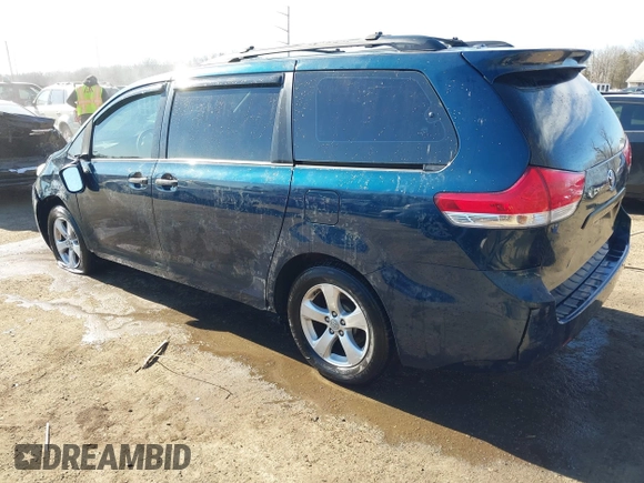 2012 Toyota Sienna with VIN 5TDKA3DCXCS013173, listed as a IAAI auction lot 41437317 with 175,263 mi miles and . Bid and sale history available at DreamBid. Image 3.