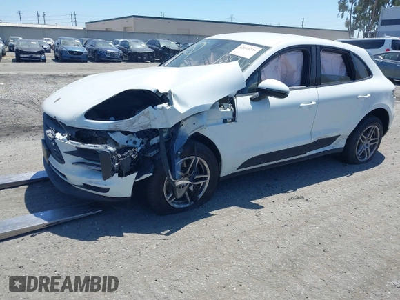 2019 Porsche Macan z VIN WP1AA2A50KLB05922, wystawiony jako IAAI lot #42013711 z przebiegiem Nie podano mil oraz . Historia ofert i sprzedaży dostępna na DreamBid. Obrazek 2.