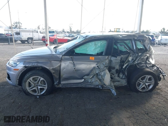 2018 Audi Q5 Premium with VIN WA1ANAFY7J2027138, listed as a IAAI auction lot 41494253 with Not Provided miles and . Bid and sale history available at DreamBid. Image 14.