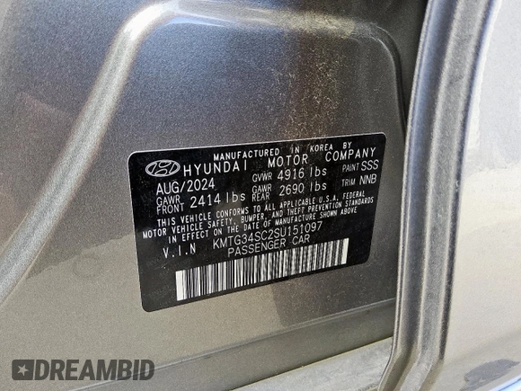 2025 Genesis G70 2.5T with VIN KMTG34SC2SU151097, listed as a Copart auction lot 60698895 with 10,345 mi miles and Clean title. Bid and sale history available at DreamBid. Image 12.