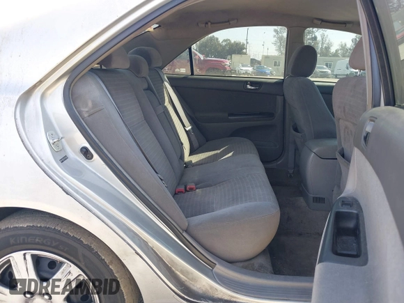 2006 Toyota Camry STD z VIN 4T1BE32K66U160455, wystawiony jako IAAI lot #41825645 z przebiegiem 195 926 mil mil oraz . Historia ofert i sprzedaży dostępna na DreamBid. Obrazek 8.