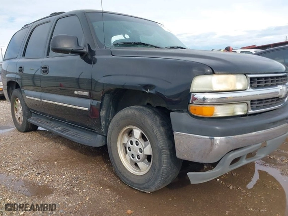 2003 Chevrolet Tahoe LT with VIN 1GNEC13Z83R264751, listed as a IAAI auction lot 41898933 with 300,977 mi miles. Bid and sale history available at carsss.com. Image 1.