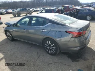 2023 Nissan Altima 2.5 SV with VIN 1N4BL4DV3PN377177, listed as a Copart auction lot 45233455 with 47,031 mi miles and Salvage Title. Bid and sale history available at carsss.com. Image 2.