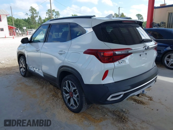 2021 Kia Seltos S z VIN KNDEUCA23M7141881, wystawiony jako IAAI lot #41949293 z przebiegiem 41 881 mil mil oraz . Historia ofert i sprzedaży dostępna na DreamBid. Obrazek 3.