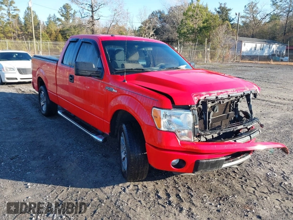 2013 Ford F-150 XL with VIN 1FTEX1CM9DFA85591, listed as a IAAI auction lot 41421995 with 171,903 mi miles. Bid and sale history available at carsss.com. Image 1.