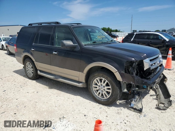 2014 Ford Expedition XLT z VIN 1FMJU1H55EEF14723, wystawiony jako Copart lot #56455855 z przebiegiem 163 748 mil mil oraz Szkoda całkowita • Salvage title. Historia ofert i sprzedaży dostępna na DreamBid. Obrazek 4.