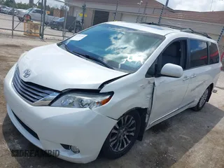 2016 Toyota Sienna XLE with VIN 5TDYK3DC4GS702638, listed as a IAAI auction lot 42255793 with 124,977 mi miles and . Bid and sale history available at DreamBid. Image 17.