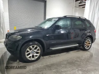 2011 BMW X5 35i with VIN 5UXZV4C58BL413906, listed as a Copart auction lot 48523905 with 161,227 mi miles and Salvage Title. Bid and sale history available at carsss.com. Image 1.