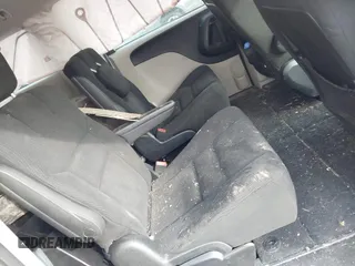 2015 Dodge Grand Caravan SE with VIN 2C4RDGBG8FR612296, listed as a IAAI auction lot 42112920 with 137,023 mi miles and . Bid and sale history available at DreamBid. Image 8.