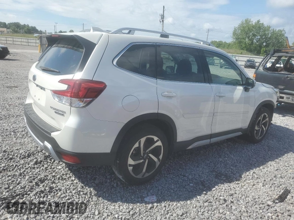 2022 Subaru Forester Touring with VIN JF2SKARC6NH530599, listed as a Copart auction lot 55278035 with 12,118 mi miles and Salvage title. Bid and sale history available at DreamBid. Image 3.